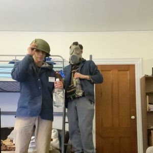 Meet your Posher, Auther